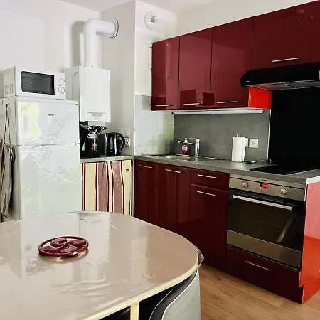 T2 Confort, 4 Pers, Terrasse, Parking Prive A - Fr-1-495-84